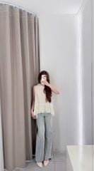 Flora Jeans - Quần jeans ống xuông đính kết hoa hồng