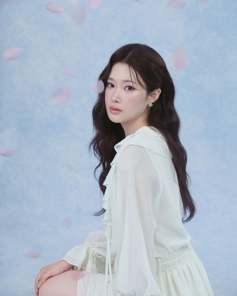 Flore Dress - Váy chiffon nhún eo cổ V bèo