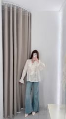 Glow Jeans - Quần jeans loe đính đá