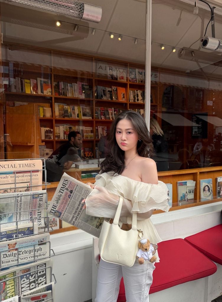 Magnolia Top - Áo trễ vai bèo nhún