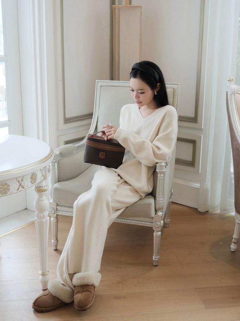 Noelle Jumper - Áo len cổ tim