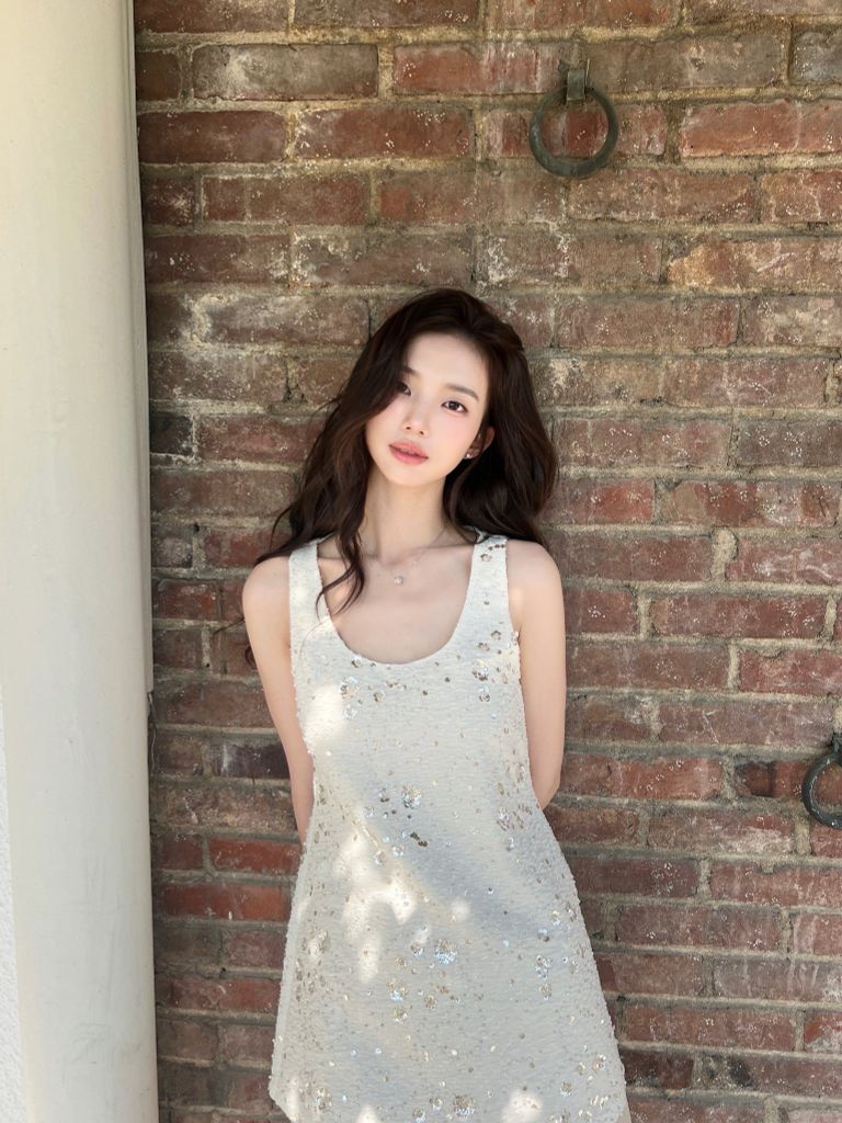 Ceri Dress - Váy đính kim sa phối voan