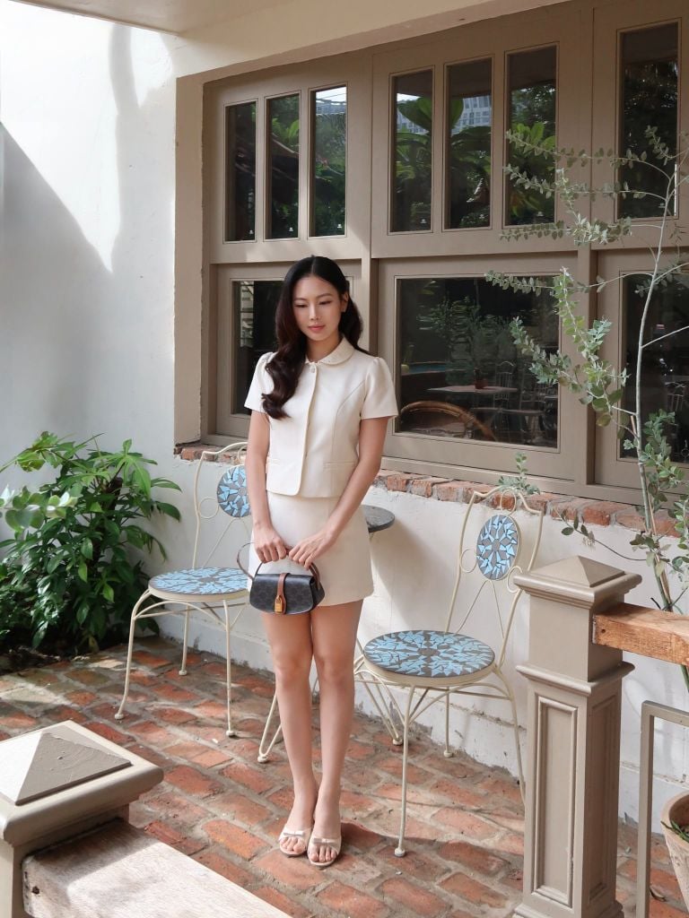 Danny Top - Áo kiểu nữ ngắn tay cổ sam ngọc trai