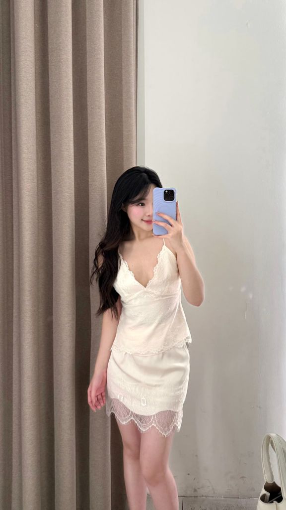 Cecilia Skirt - Chân váy lụa phối ren