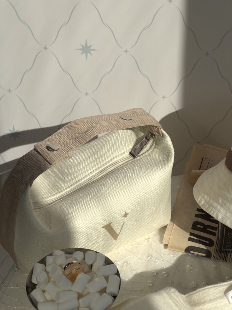 Celia Pouch - Túi vải V