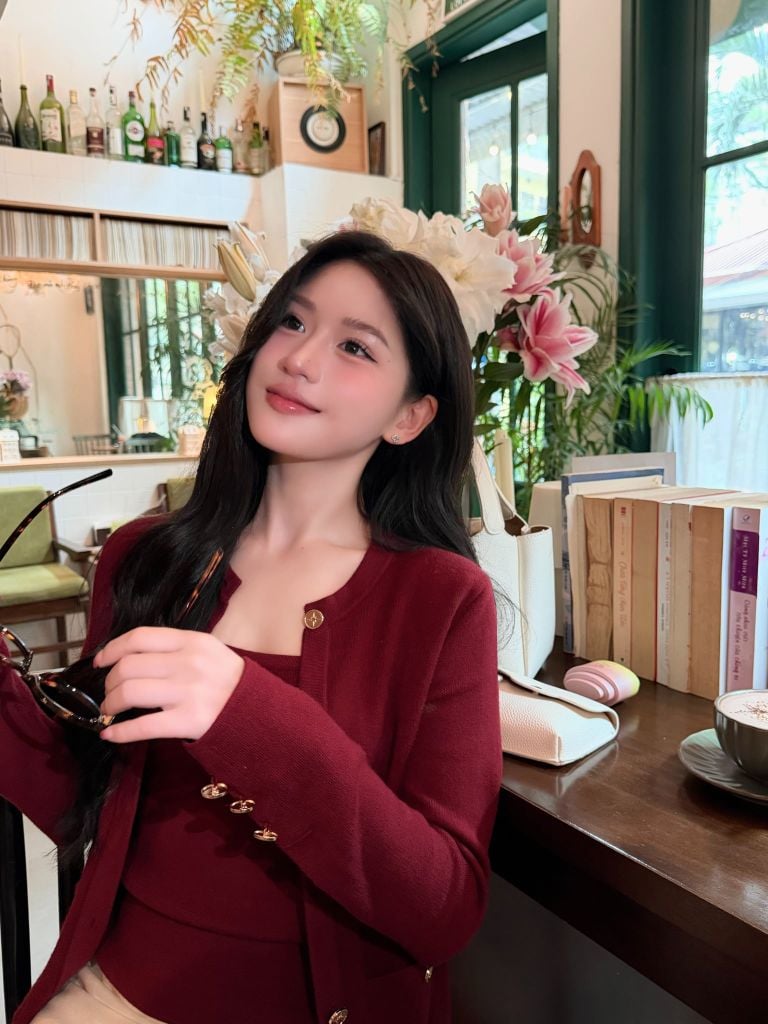 Elly Cardigan - Áo cardigan dáng đính khuy kim loại