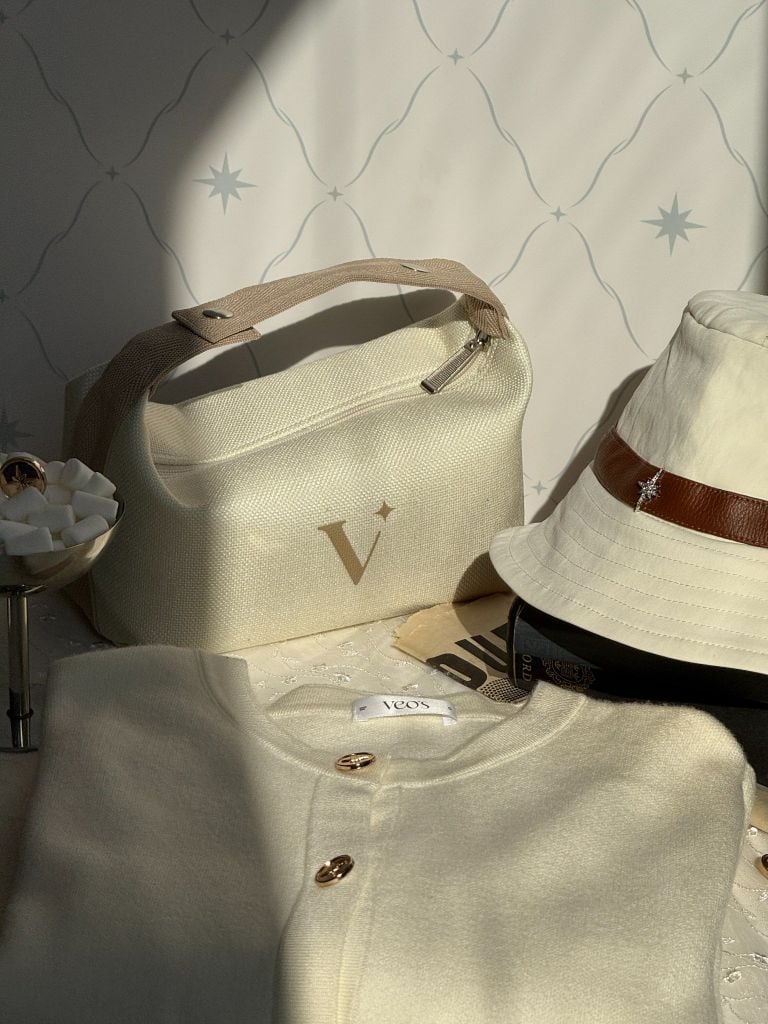 Celia Pouch - Túi vải V