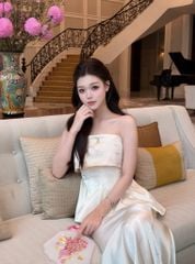 Giao Mẫn - Áo quây xếp ly