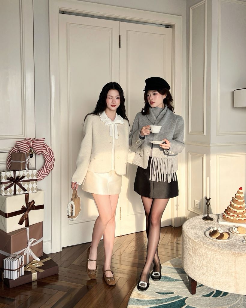 Elise Coat - Áo khoác cổ V