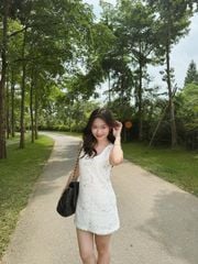 Ceri Dress - Váy đính kim sa phối voan