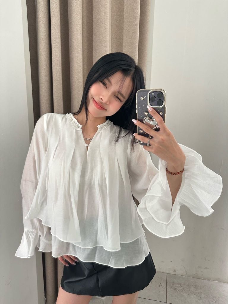 Lisa Shirt - Sơmi tơ tay bồng