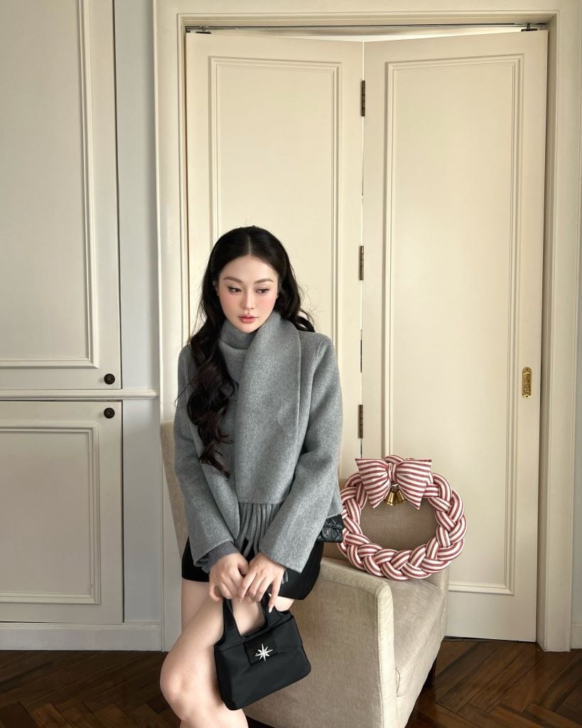 Elise Coat - Áo khoác cổ V