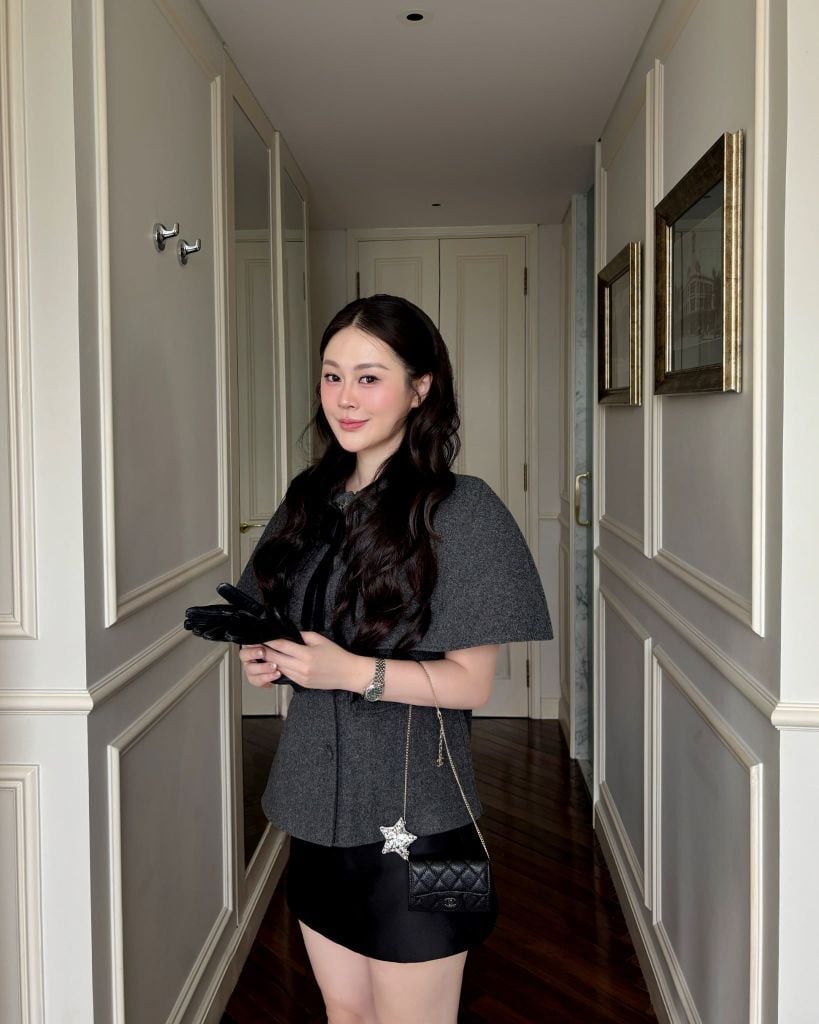 Suzy Cape - Áo dạ tay choàng đính nơ