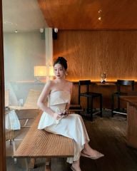 Giao Mẫn - Áo quây xếp ly