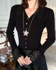 Luna Top -  Áo len cổ V