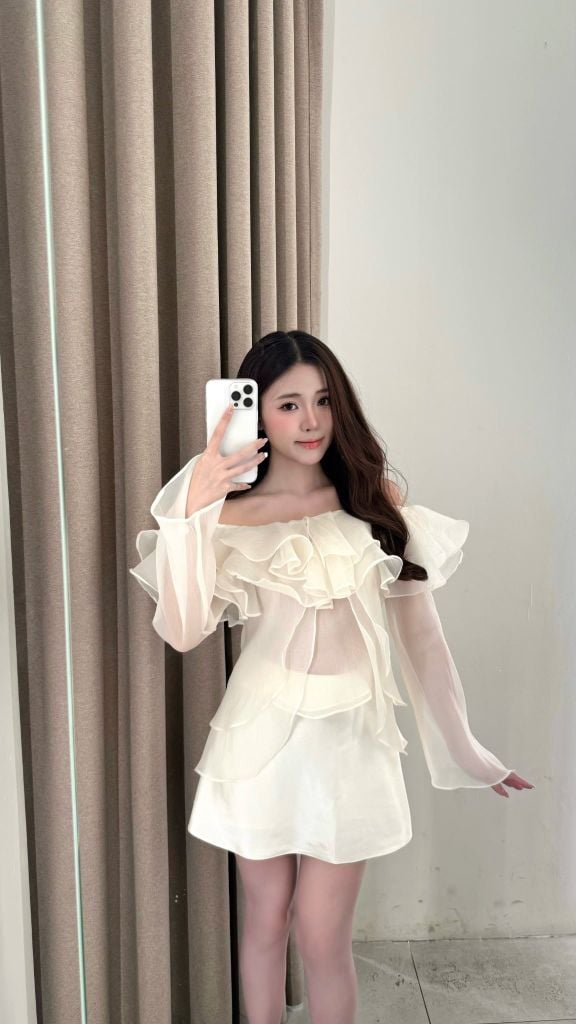 Magnolia Top - Áo trễ vai bèo nhún