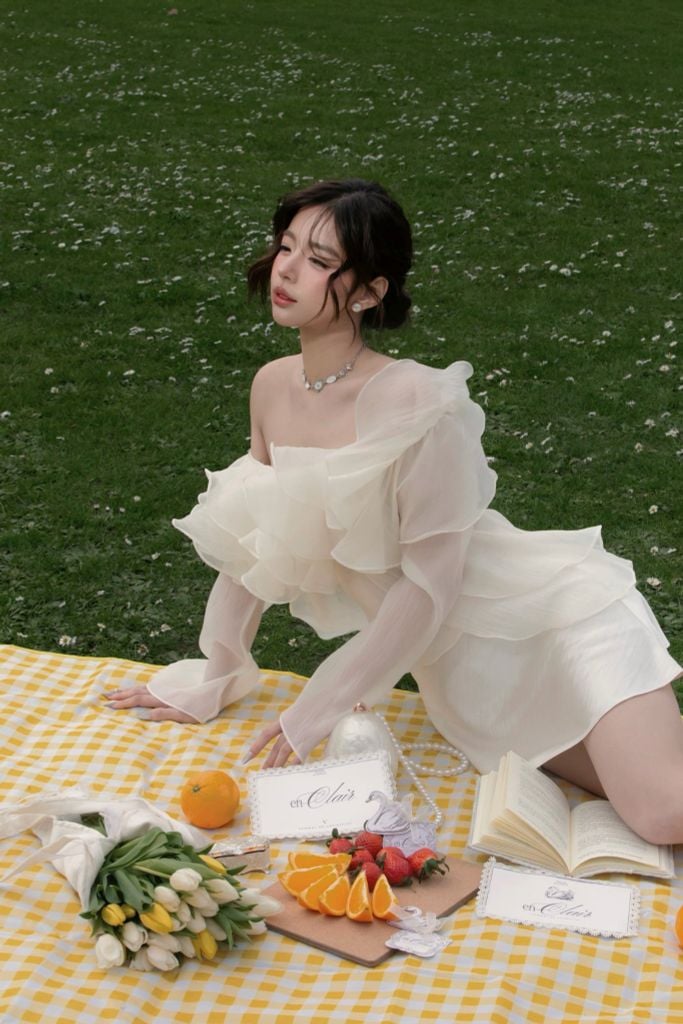 Magnolia Top - Áo trễ vai bèo nhún