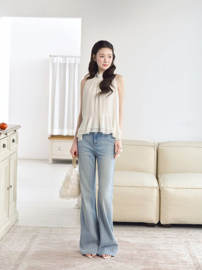 Glow Jeans - Quần jeans loe đính đá