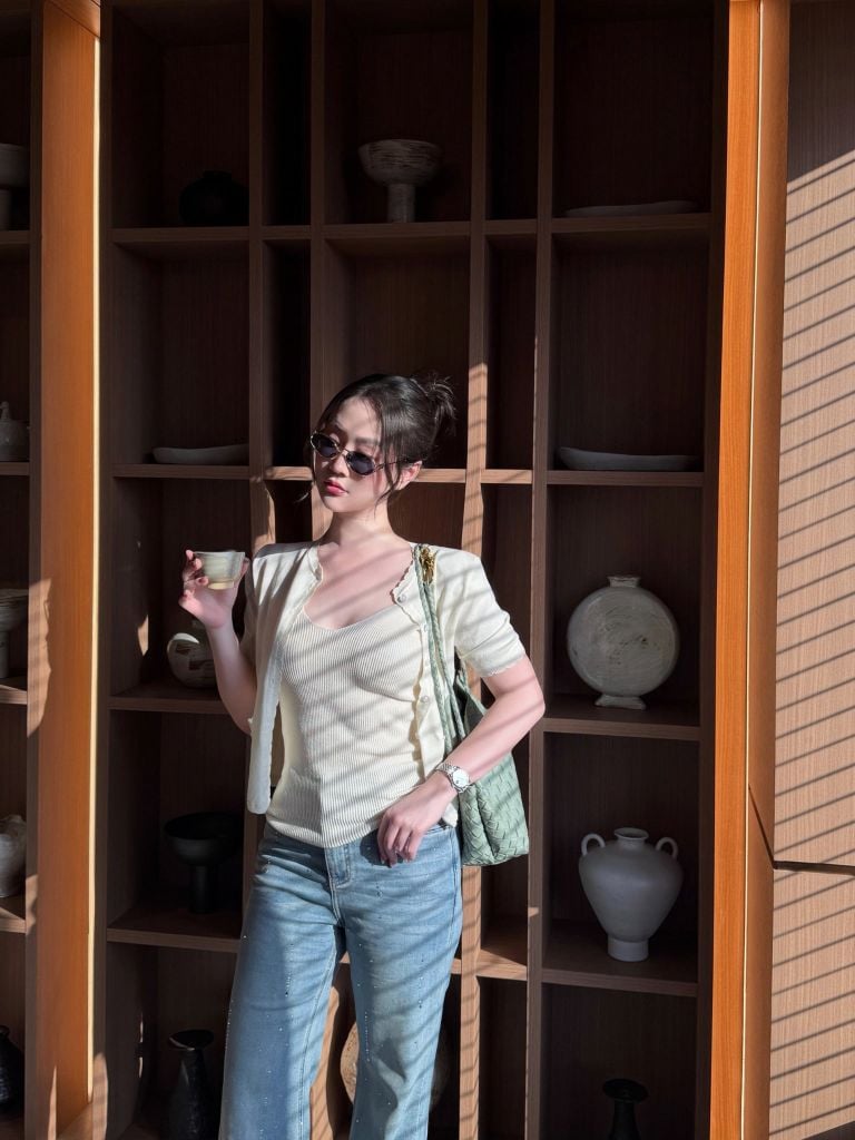 Nami Set - Set áo ba lỗ và cardigan viền sóng