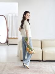 Flora Jeans - Quần jeans ống xuông đính kết hoa hồng