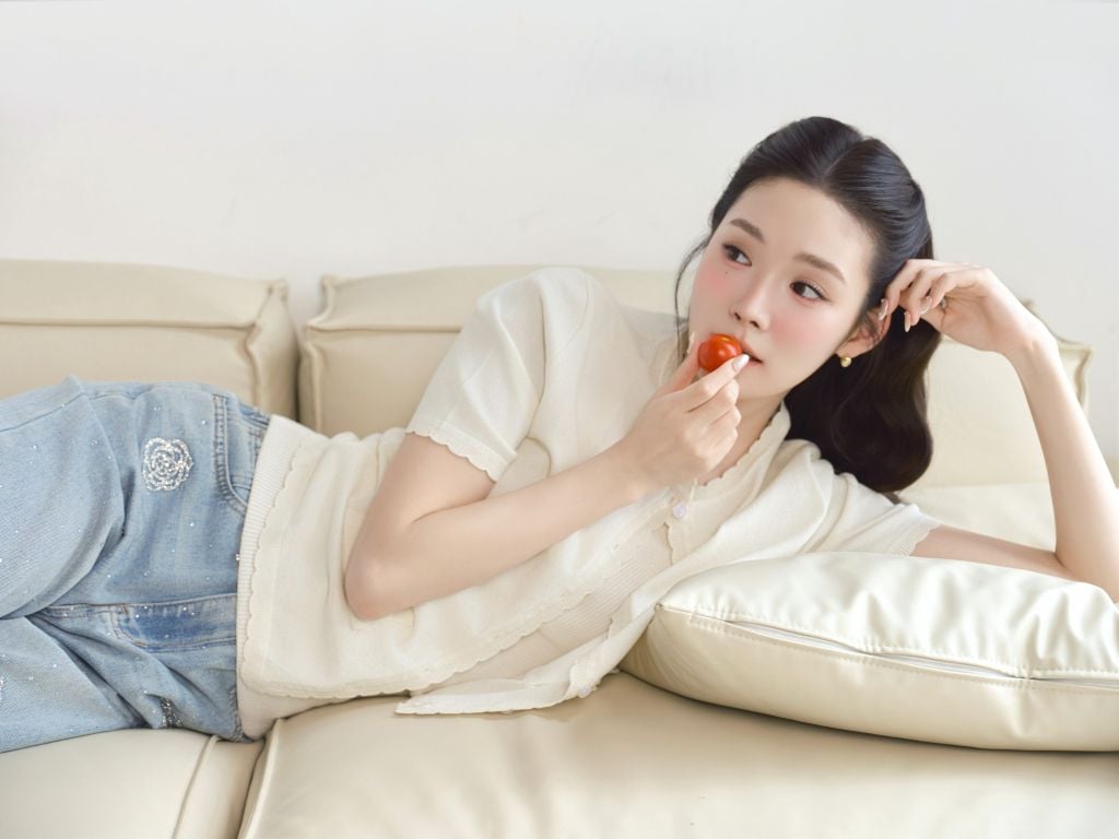 Nami Set - Set áo ba lỗ và cardigan viền sóng