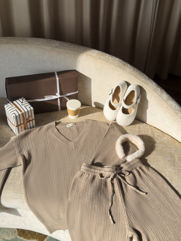 Noelle Jumper - Áo len cổ tim