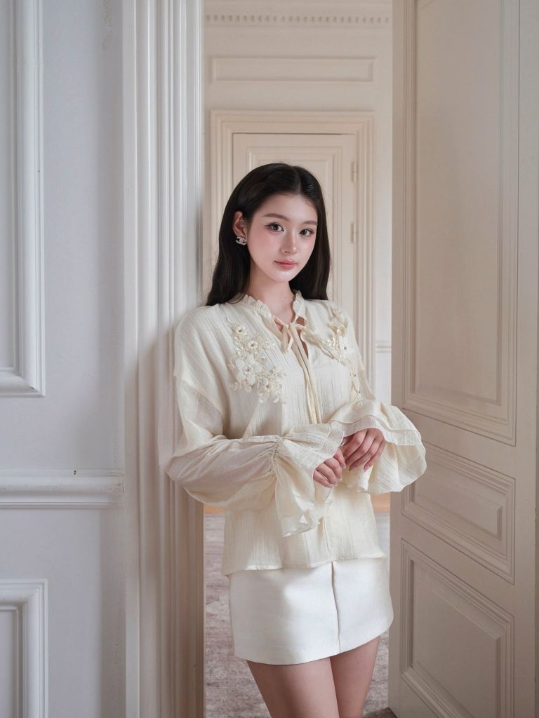 Peony Top - Sơmi suông hoạ tiết ren thêu hoa