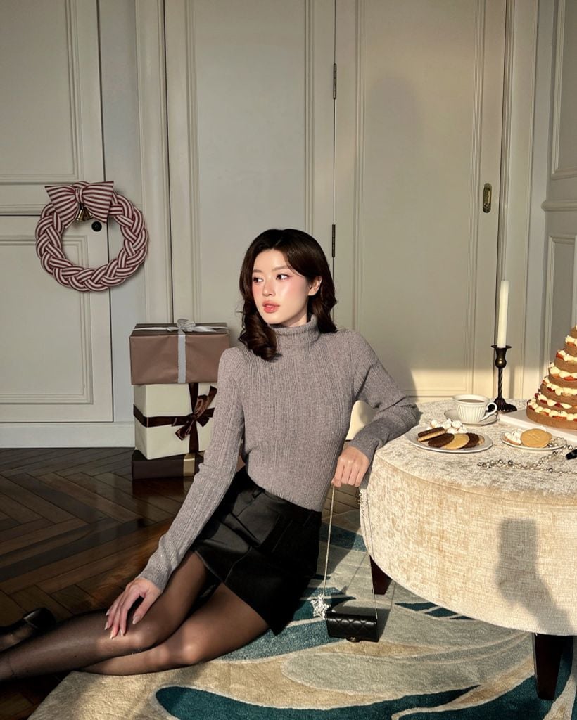 Rollo Top - Áo len cổ cao