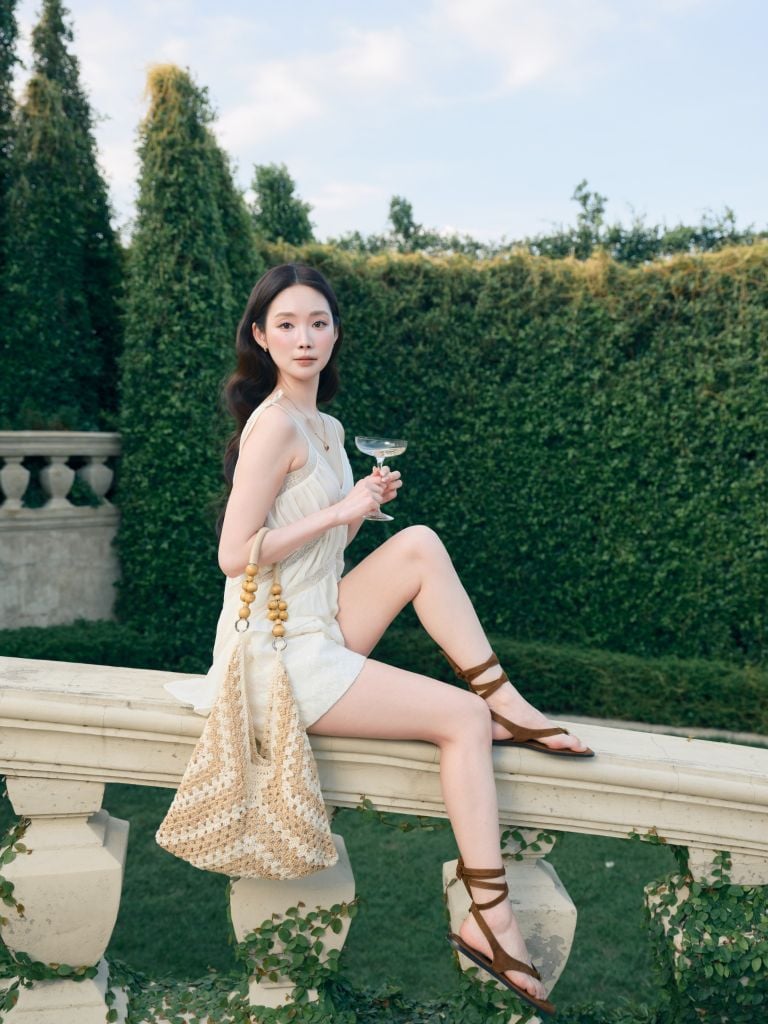 Solena Cami - Áo 2 dây nhún phối ren