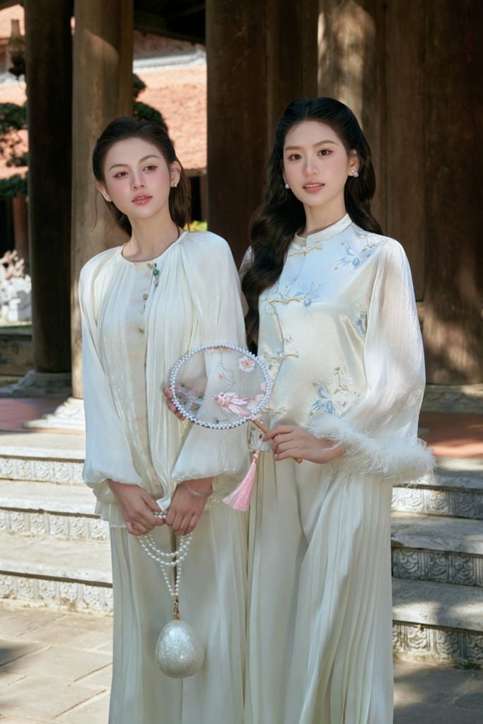 Tịnh Yên - Áo tơ xếp ly phối gấm