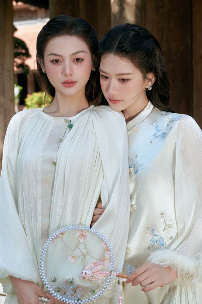 Thiên Lam - Áo lụa thêu tay phối lông