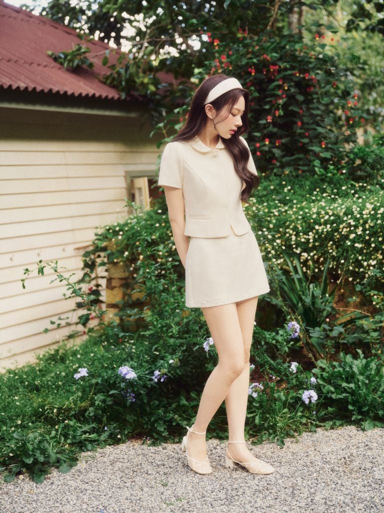 Danny Skirt - Chân váy A đính ngọc trai