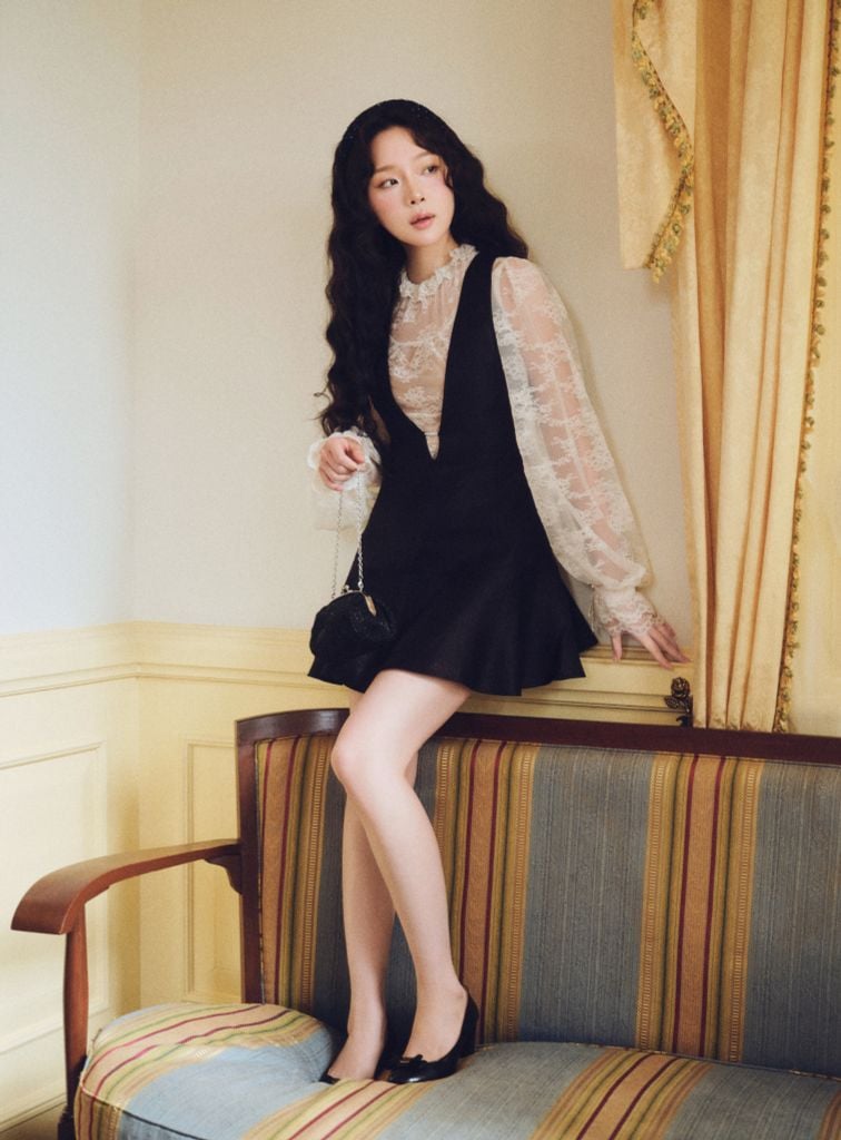 Raven Dress - Yếm tafta dáng A