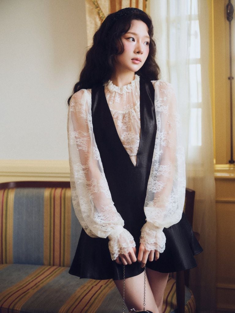 Raven Dress - Yếm tafta dáng A