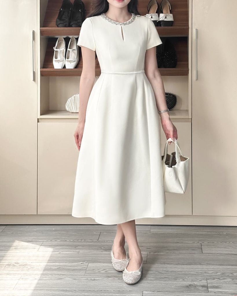 Valentina Dress - Đầm midi ngắn tay cổ đá chiết eo