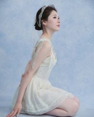 Helena Dress - Váy 2 dây tơ nhăn phối ren