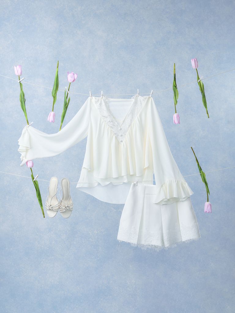 Alice Shirt - Sơmi chiffon cổ V ren