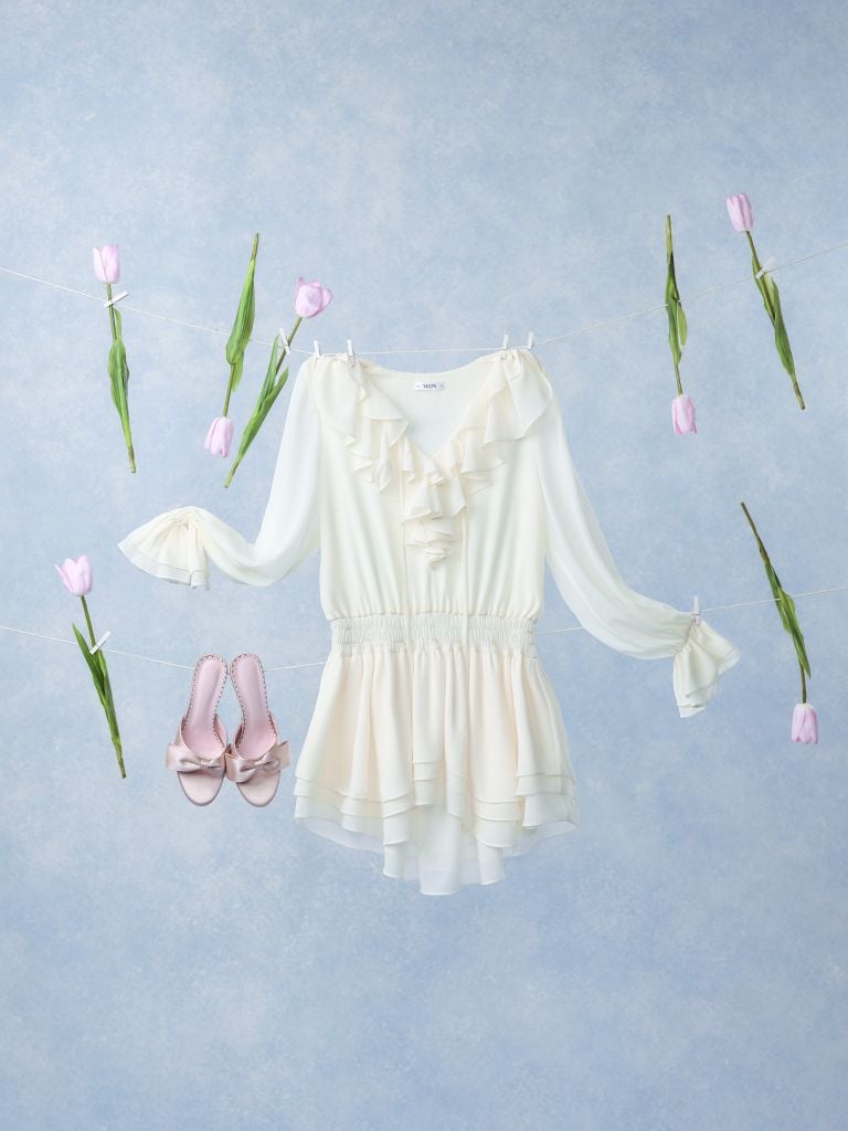 Flore Dress - Váy chiffon nhún eo cổ V bèo