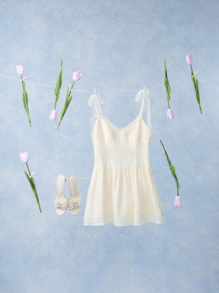 Helena Dress - Váy 2 dây tơ nhăn phối ren