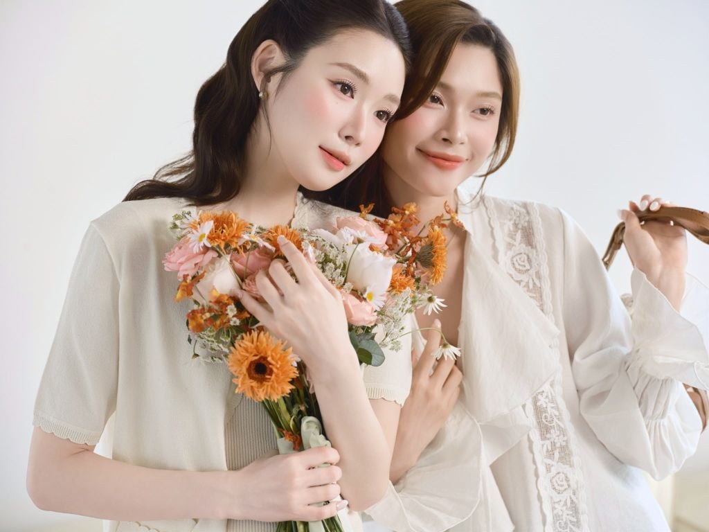 Nami Set - Set áo ba lỗ và cardigan viền sóng