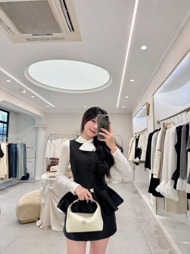 Yule Top -  Áo ba lỗ chiết eo