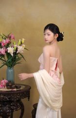 Khăn lụa Giao Mẫn