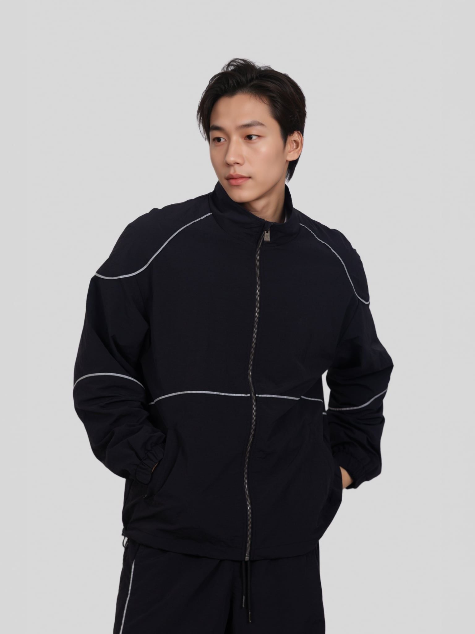  Áo Khoác Dù Nam Glow Line MOP 1090 