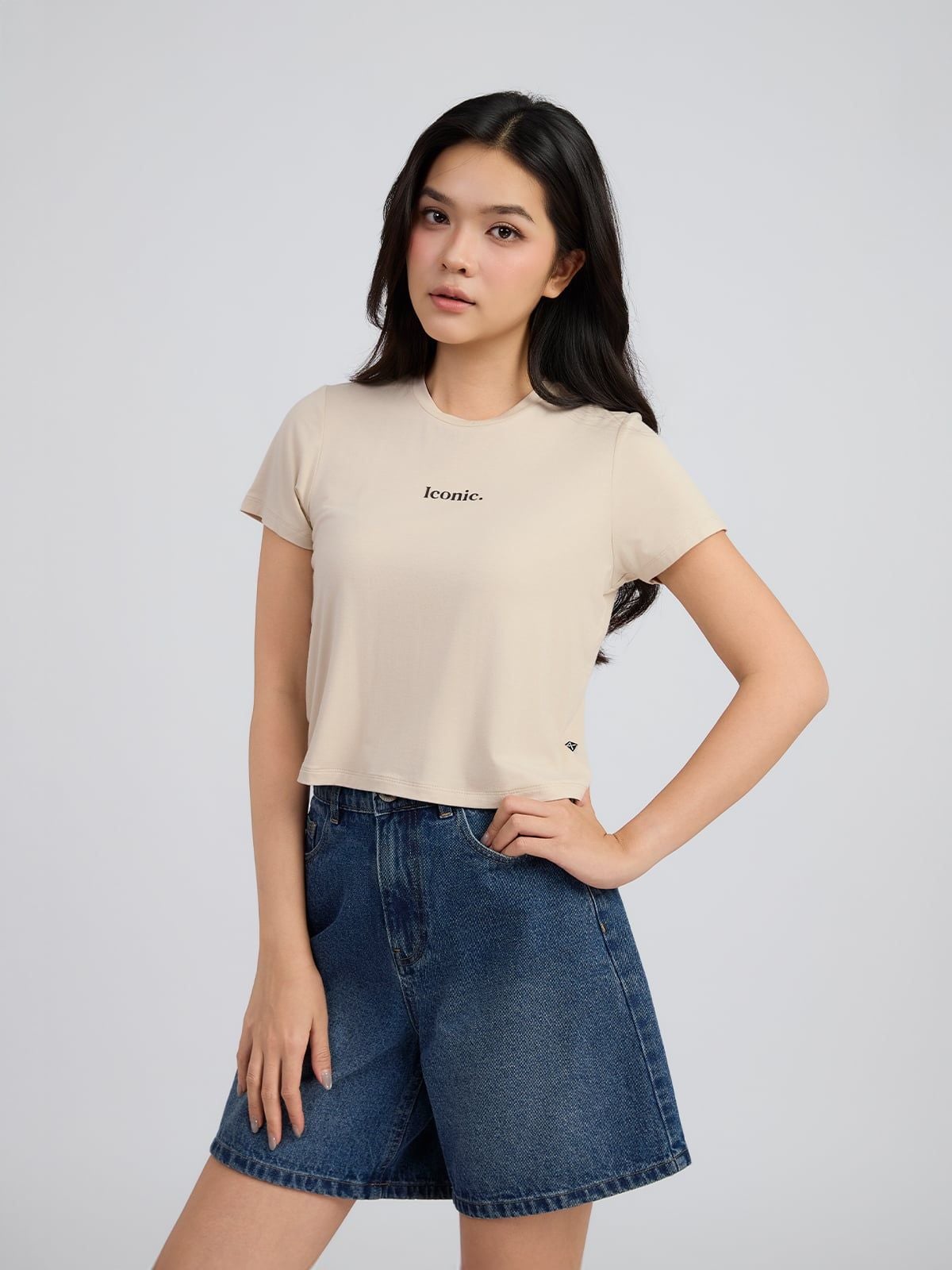  Áo Thun Nữ Boxy Iconic WTS 2541 