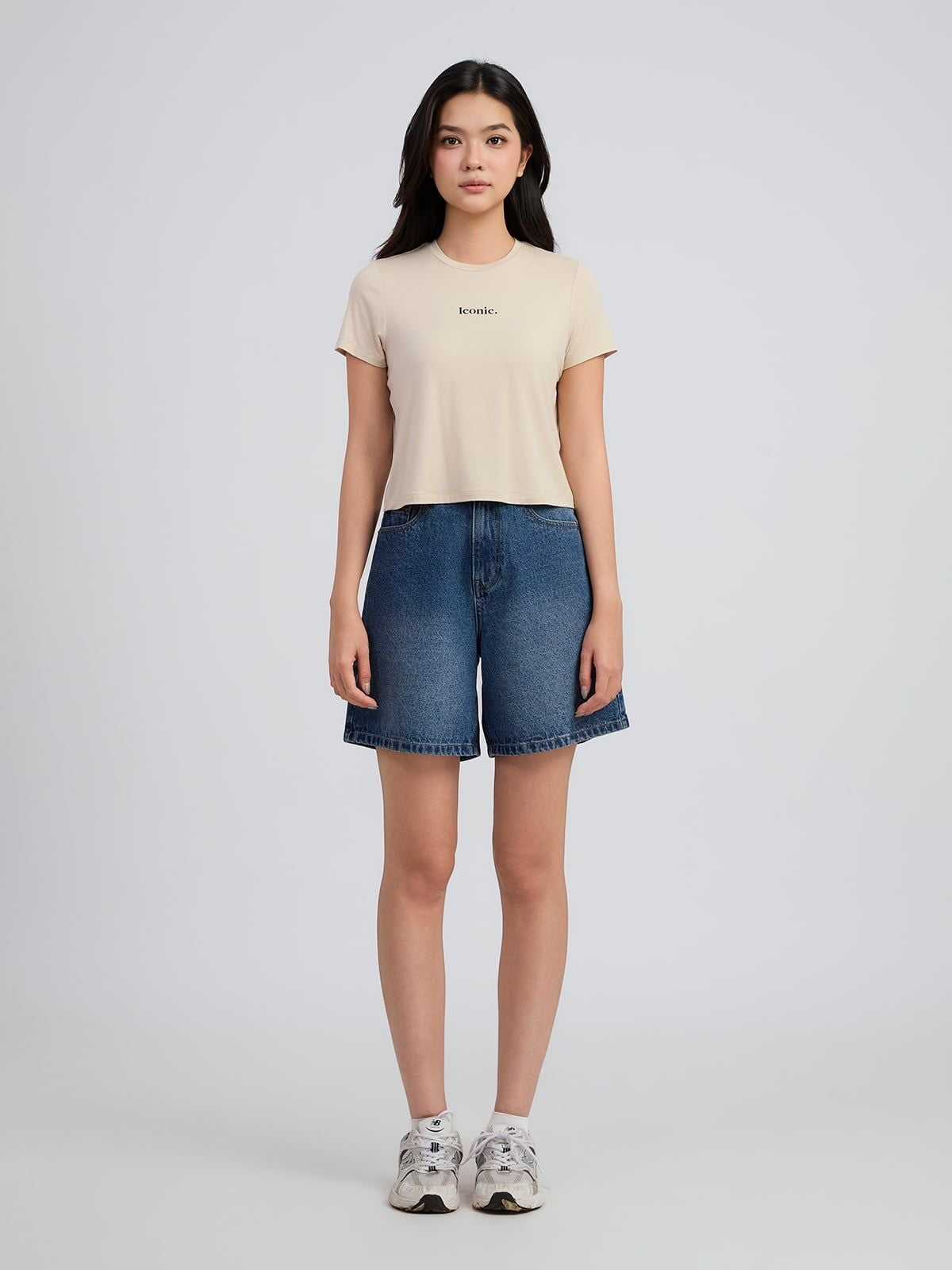  Áo Thun Nữ Boxy Iconic WTS 2541 