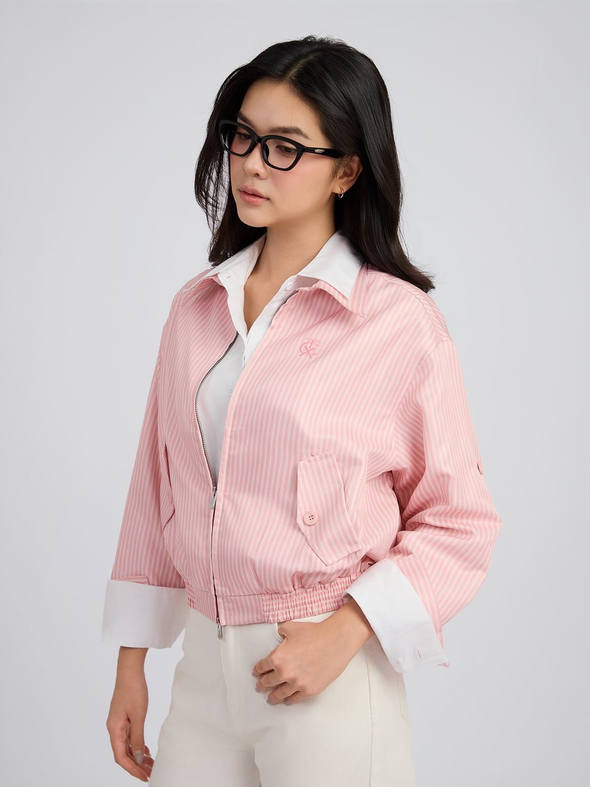  Áo Khoác Nữ Relax Cổ Sơ Mi SS26 WOP 2102 