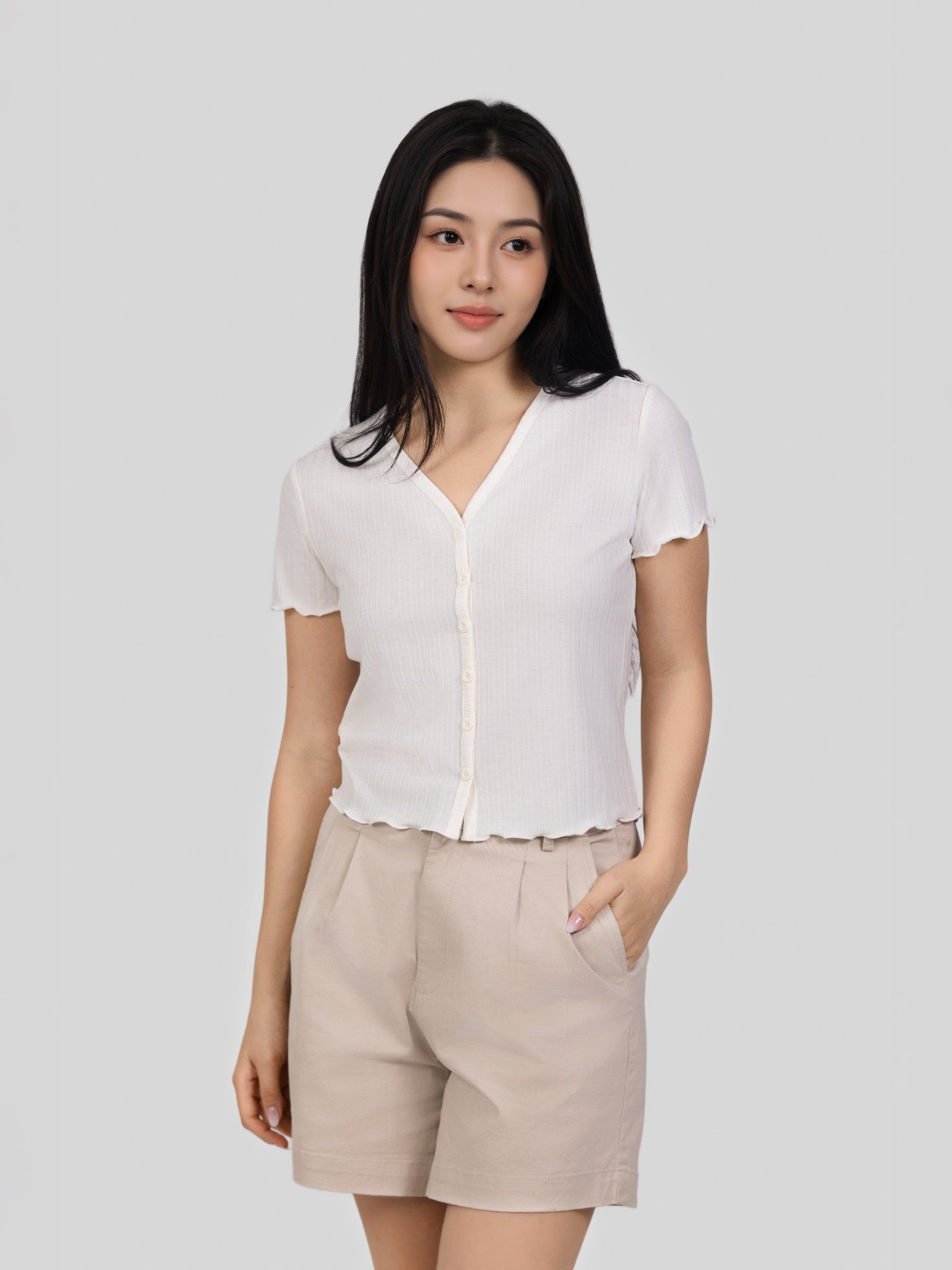  Áo Thun Nữ Slim Boxy Jersey Button - Up WTS 2461 