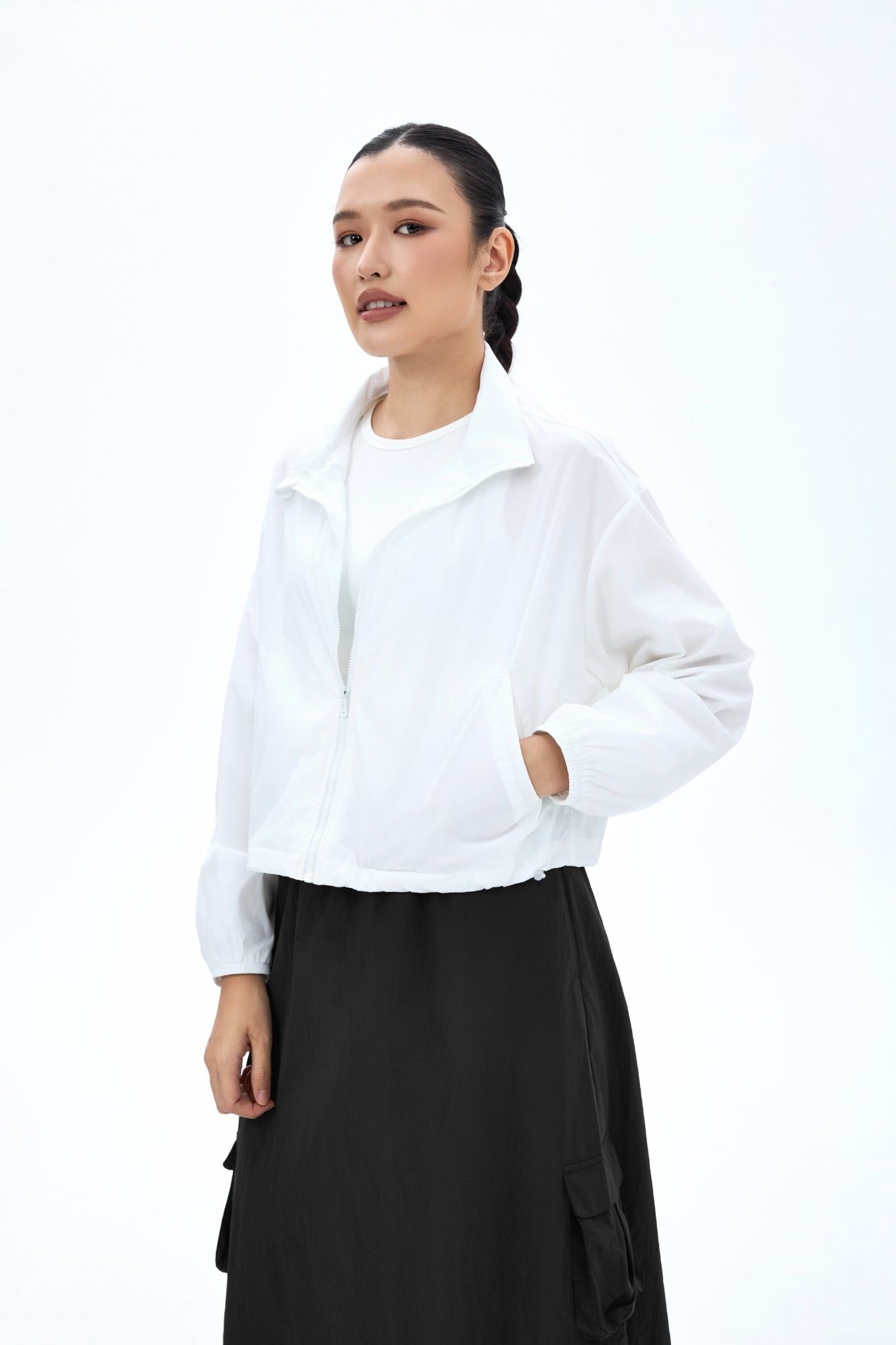  Áo Khoác Dù Nữ Boxy Cổ Cao WOP 2095 