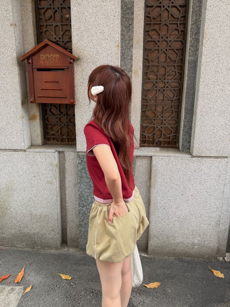 Helli Short