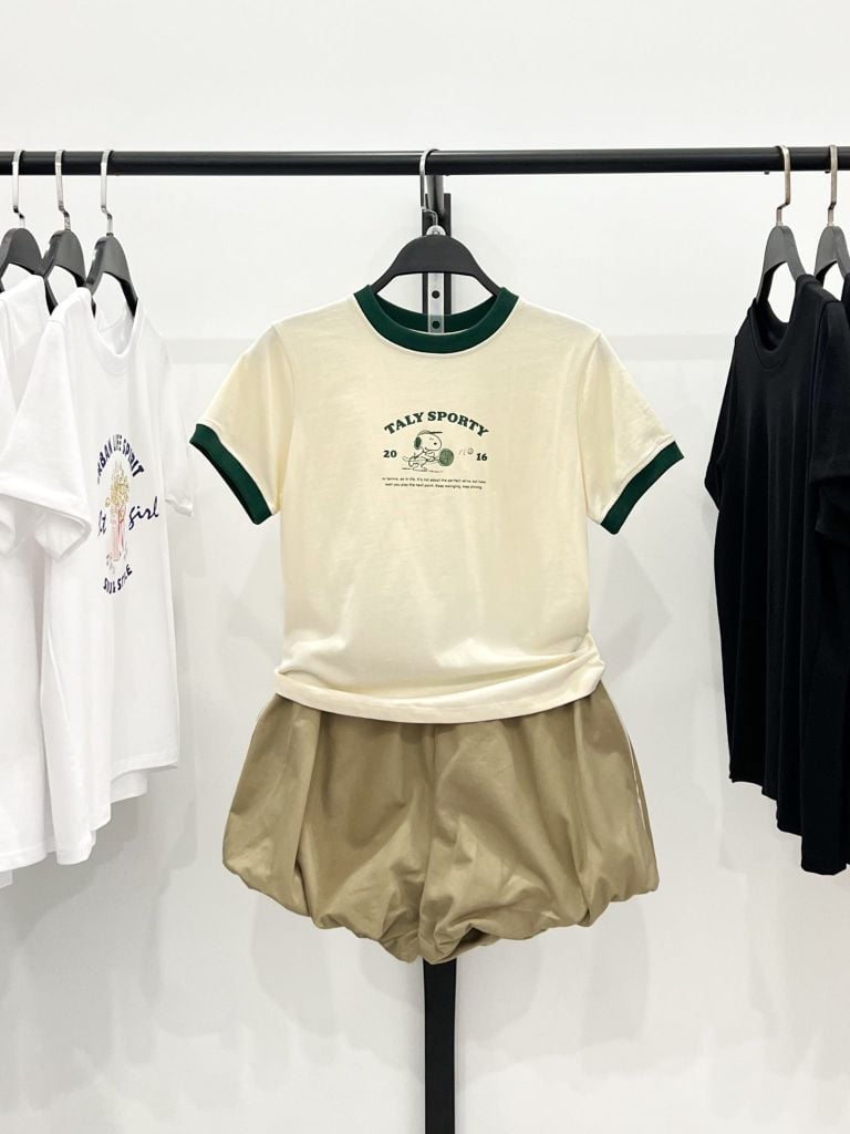 Helli Short